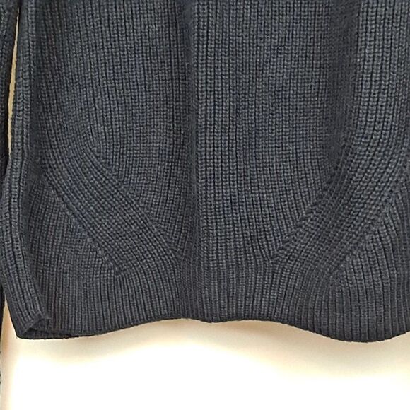 Gap Ladies mock neck sweater NWOT - Picture 4 of 10